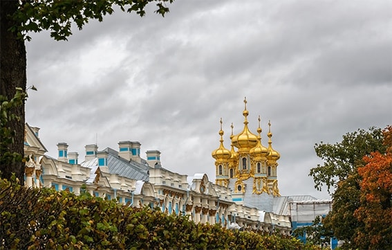 Перевезти груз в Санкт-Петербург и Ленинградскую область